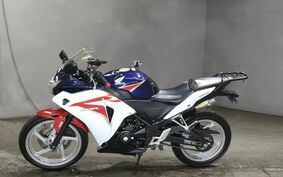 HONDA CBR250R MC41