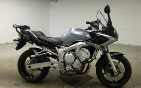 YAMAHA FAZER FZ6 S 2005 RJ07