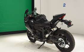 KAWASAKI ZX-25R ZX250E