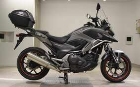 HONDA NC750X 2015 RC72