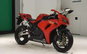 HONDA CBR1000RR 2006 SC57