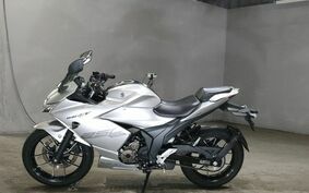 SUZUKI GIXXER 250 SF ED22B