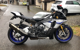 YAMAHA YZF-R1 M 2016 RN40