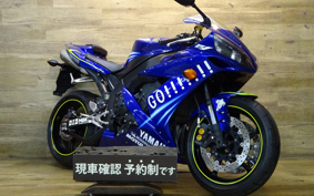 YAMAHA YZF-R1 2004 RN13