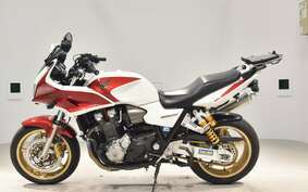 HONDA CB1300SF SUPER BOLDOR 2009 SC54