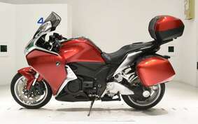 HONDA VFR1200F 2010 SC63