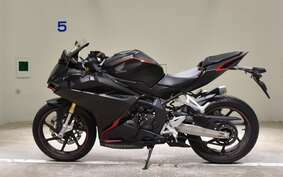 HONDA CBR250RR A MC51