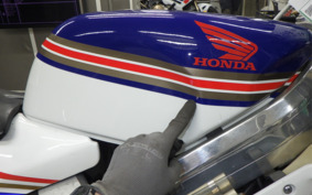 HONDA NSR250R MC21