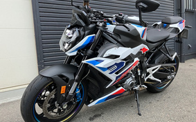 BMW M1000R 2024 0E81