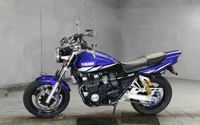 YAMAHA XJR400 R 2002 RH02J