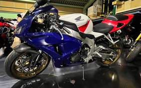 HONDA CBR1000RR 2010 SC57