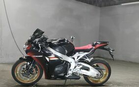 HONDA CBR1000RR 2010 SC59