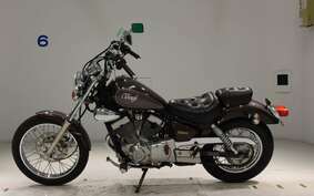 YAMAHA VIRAGO 250 3DM