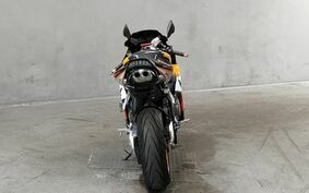 HONDA CBR1000RR 2005 SC57