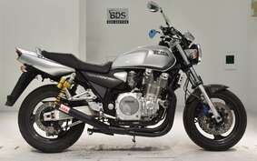 YAMAHA XJR1300 2000