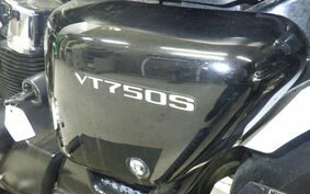 HONDA VT750S 2010 RC58