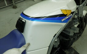 HONDA CBR400F GEN 1 1985 NC17