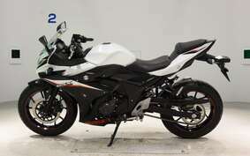 SUZUKI GSX250R DN11A