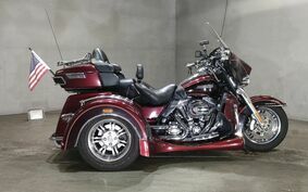 HARLEY FLHTCUTG TRIKE 1690 2014 MAL