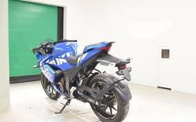 SUZUKI GIXXER 250 SF ED22B