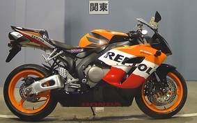 HONDA CBR1000RR 2005 SC57