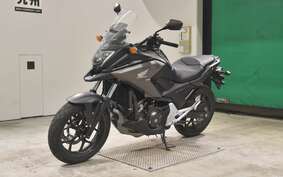 HONDA NC750X D Limited 2020 RC90