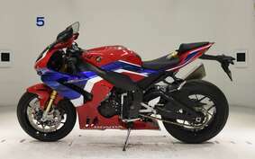 HONDA CBR1000RR RSP 2021 SC82