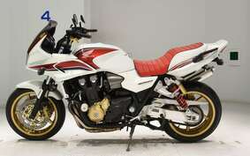 HONDA CB1300SB SUPER BOLDOR A 2013 SC54