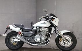 HONDA X4 LD SC38