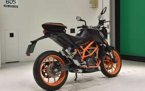 KTM 390 DUKE 2015