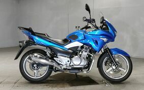 SUZUKI GSR250S GJ55D