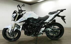 SUZUKI GSR750 2013 C5112