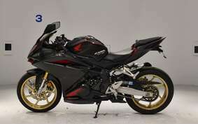 HONDA CBR250RR A MC51