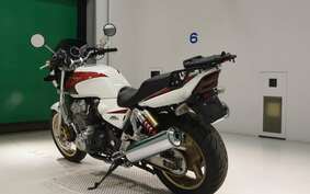 HONDA CB1300SF SUPER FOUR 2001 SC40