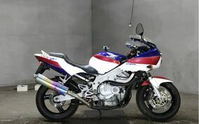 HONDA CBR600F 2000 PC35