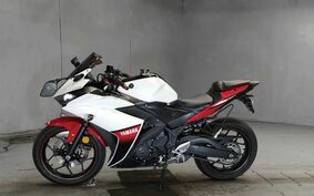 YAMAHA YZF-R25 RG10J