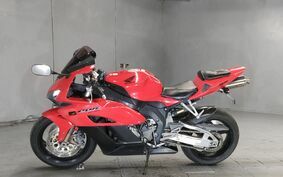 HONDA CBR1000RR 2004 SC57