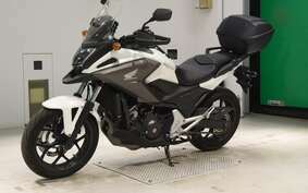 HONDA NC750X D 2019 RC90