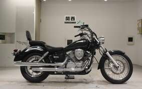 YAMAHA DRAGSTAR 125 VE01