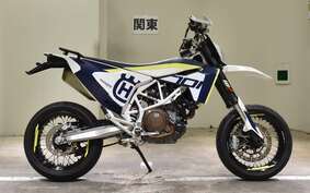 HUSQVARNA 701SM 2016 UST4