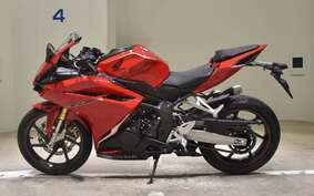 HONDA CBR250RR A MC51