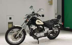 YAMAHA VIRAGO 250 3DM