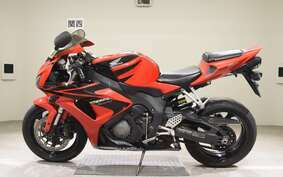 HONDA CBR1000RR 2007 SC57