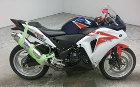 HONDA CBR250R Fi MC41