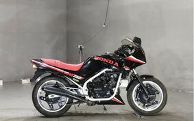 HONDA VT250F MC08