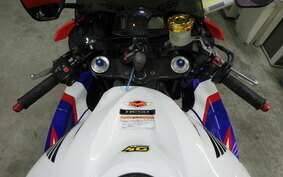 HONDA CBR600RR GEN 3 2010 PC40