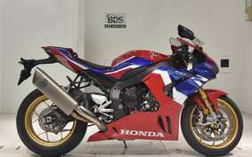 HONDA CBR1000RR RSP 2024 SC82