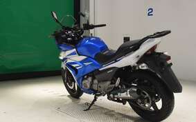 SUZUKI GSR250F