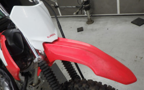 HONDA CRF125F JE03