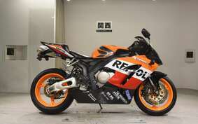 HONDA CBR1000RR 2006 SC57